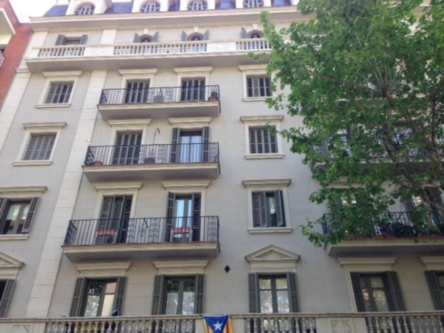 Canela Homes Barcelona Bailen מראה חיצוני תמונה