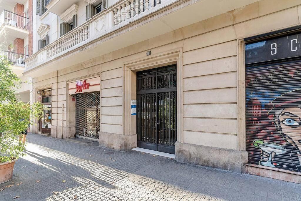 Canela Homes Barcelona Bailen מראה חיצוני תמונה