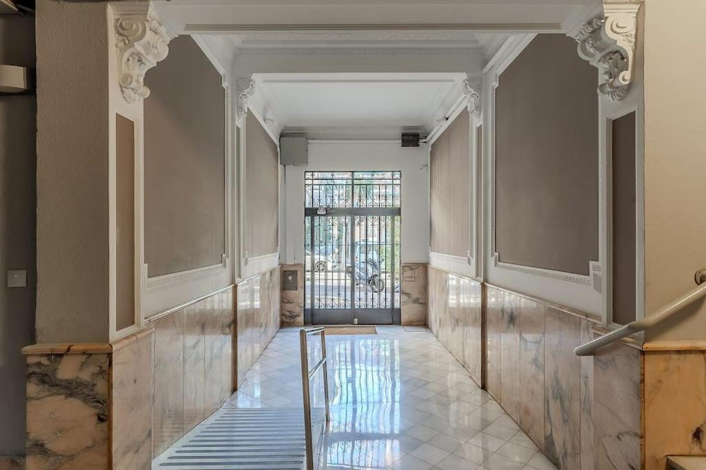 Canela Homes Barcelona Bailen מראה חיצוני תמונה