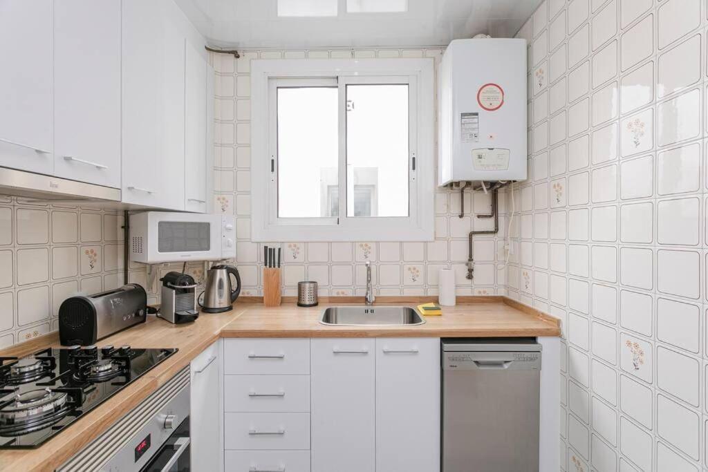 Canela Homes Barcelona Bailen מראה חיצוני תמונה